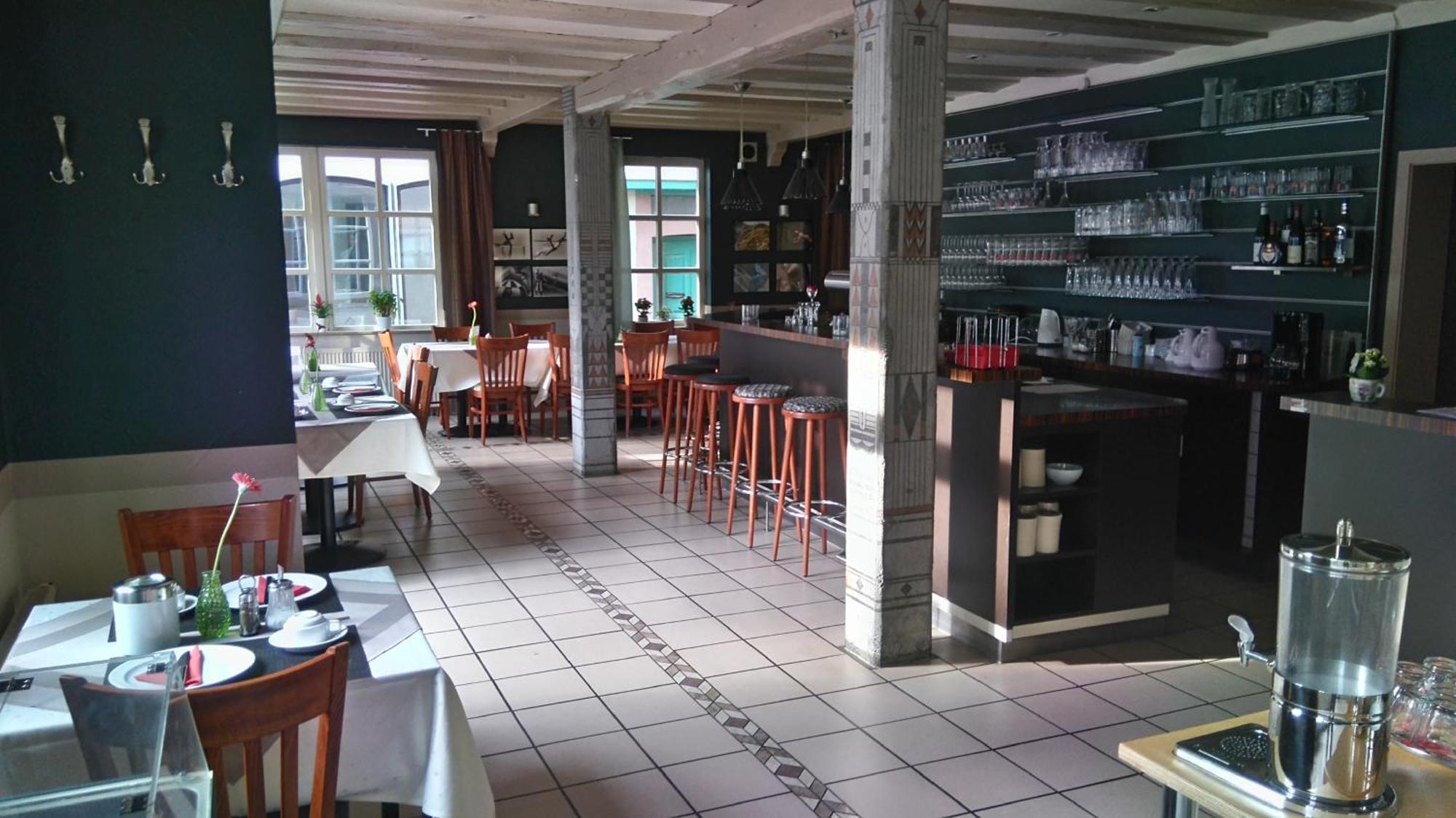 Hotel Loewensteiner Hof Haus Am Neuplatz Wertheim Kültér fotó