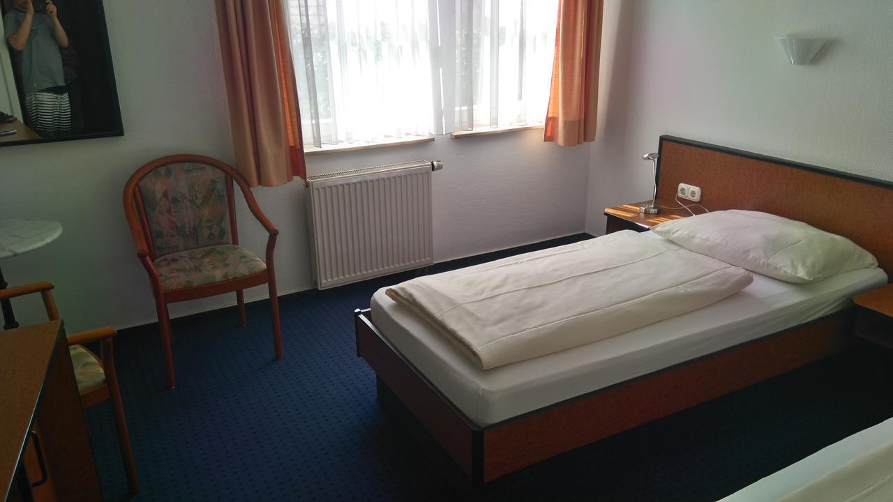 Hotel Loewensteiner Hof Haus Am Neuplatz Wertheim Kültér fotó