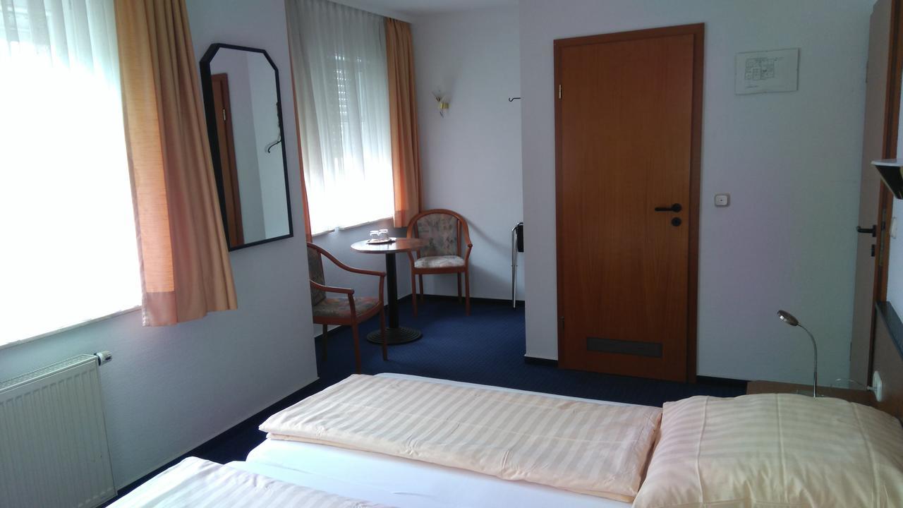 Hotel Loewensteiner Hof Haus Am Neuplatz Wertheim Kültér fotó